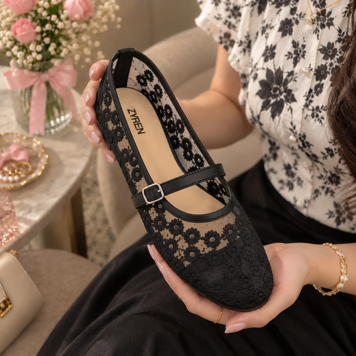 DAISY - BLACK
