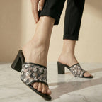 DAISY - BLACK
