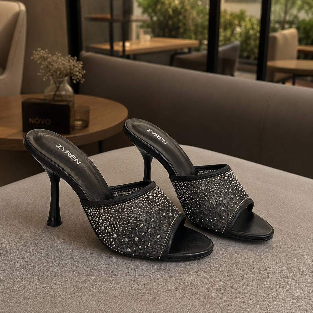 AMYRA - BLACK
