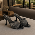 AMYRA - BLACK