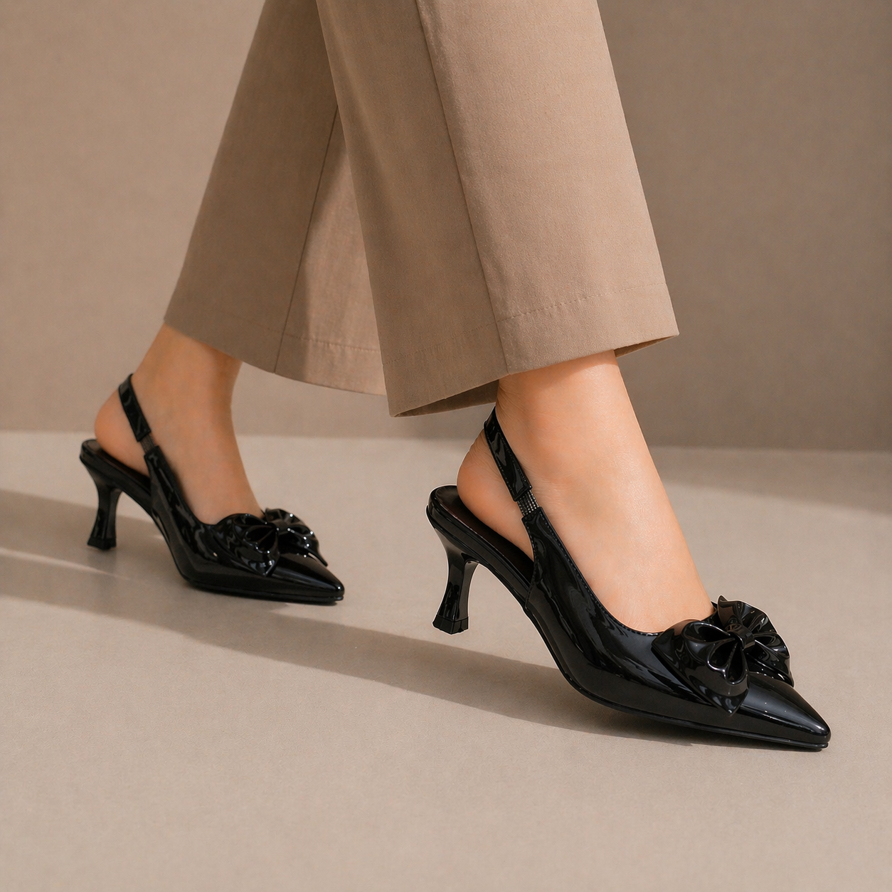 VICTORIA - BLACK