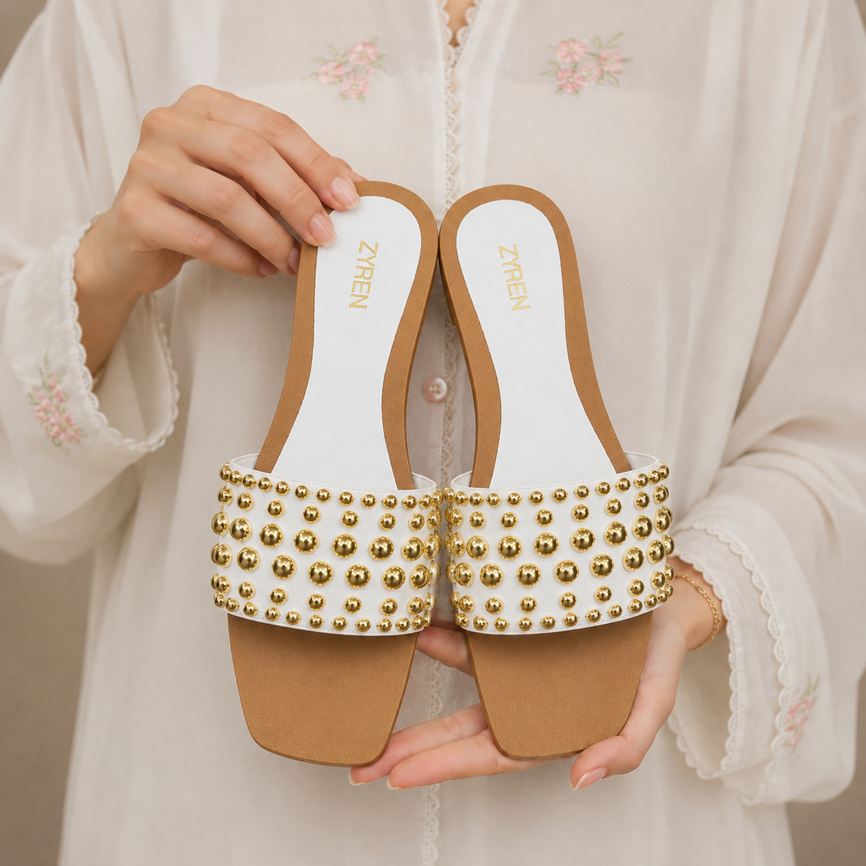 FALAK - WHITE